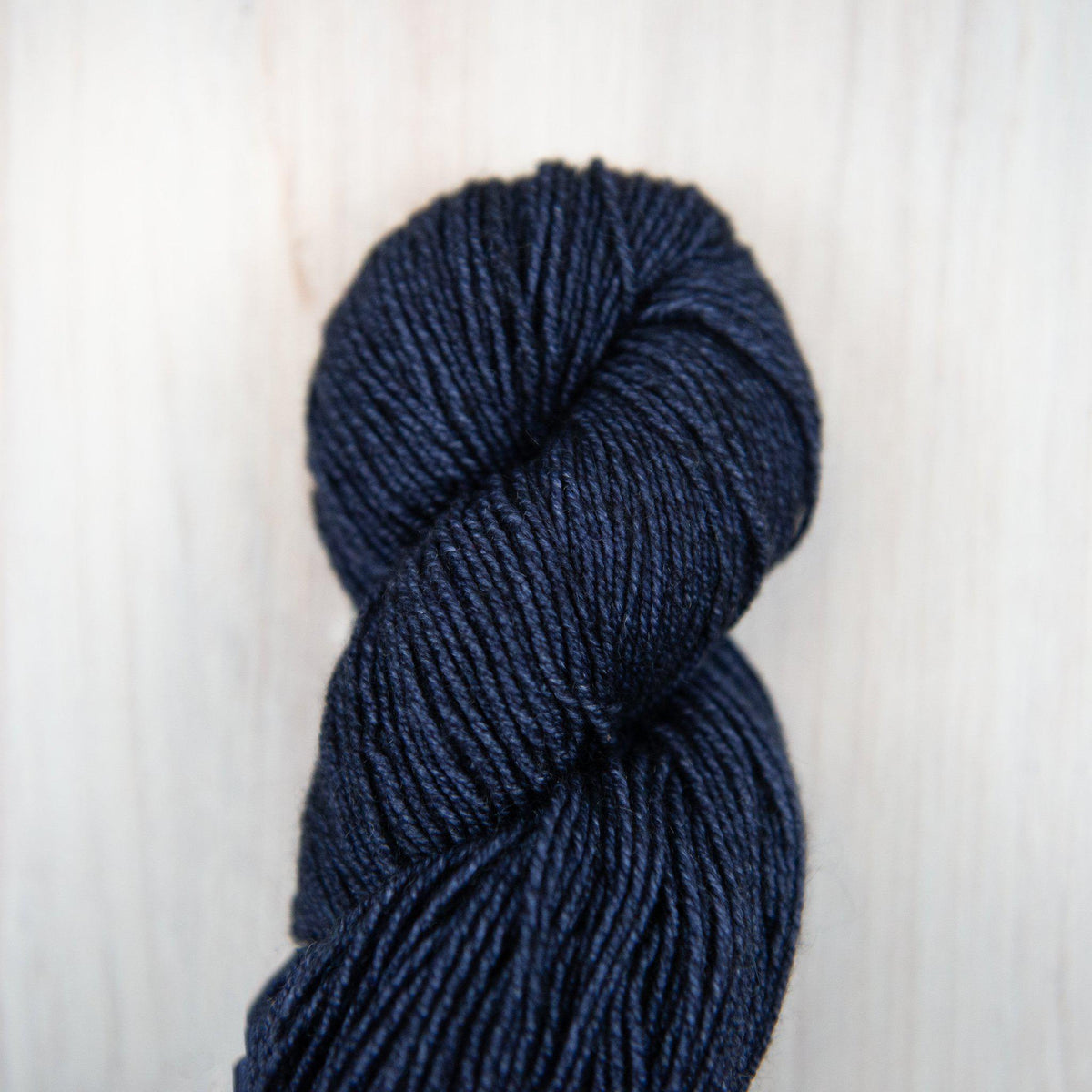 Malabrigo - Dos Tierras - 052 Paris Night - gatherhereonline.sbs