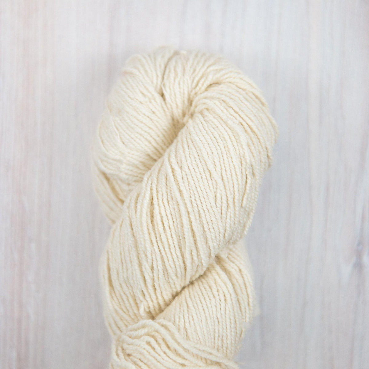 Malabrigo - Dos Tierras - 063 Natural - gatherhereonline.sbs