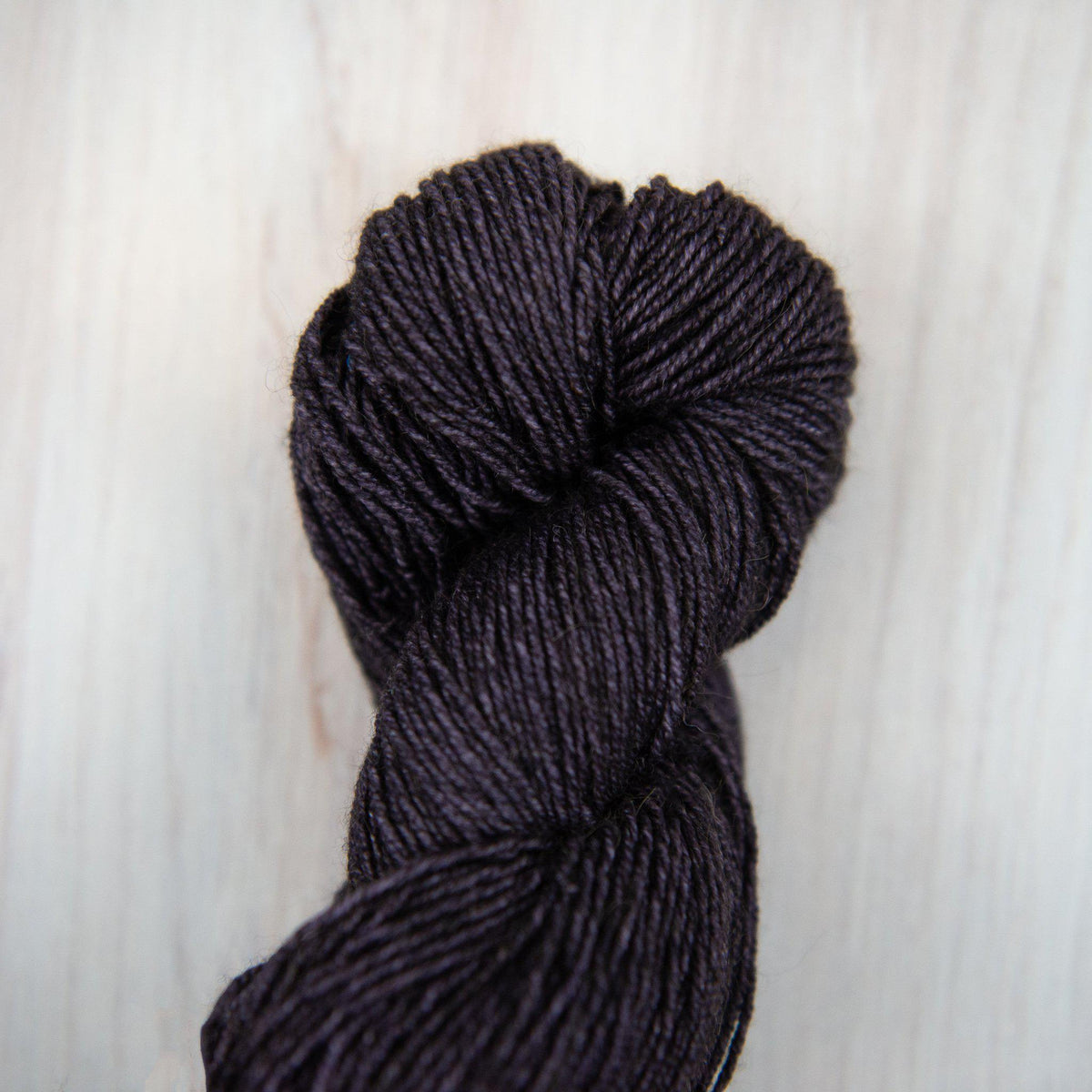Malabrigo - Dos Tierras - 069 Pearl Ten - gatherhereonline.sbs