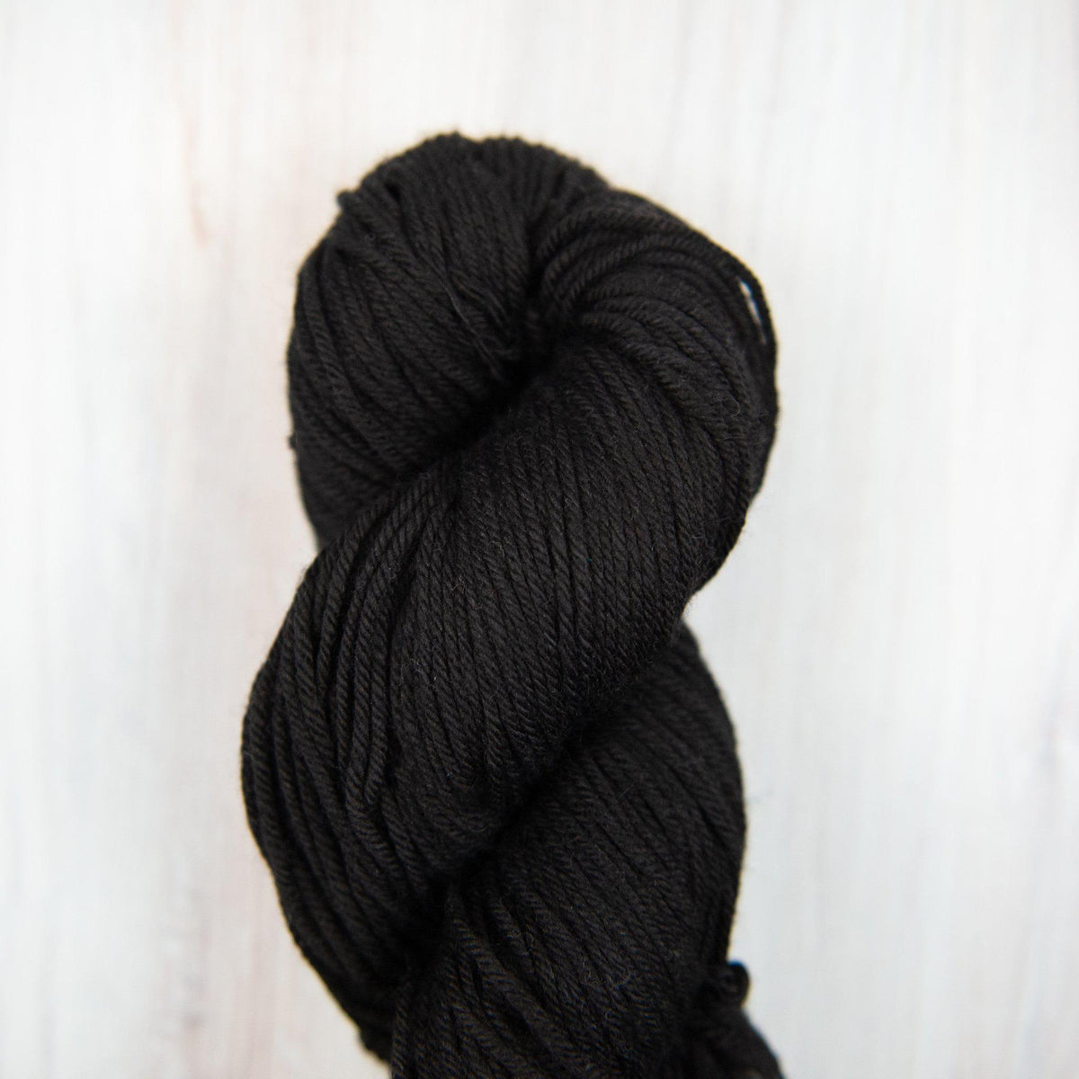 Malabrigo - Rios - 195 Black - gatherhereonline.sbs