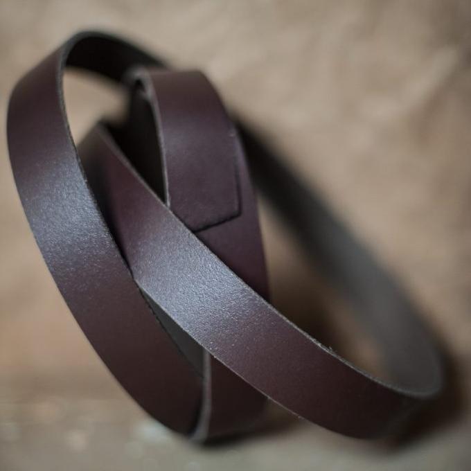Merchant & Mills - 1" Leather Strap - Default - gatherhereonline.sbs