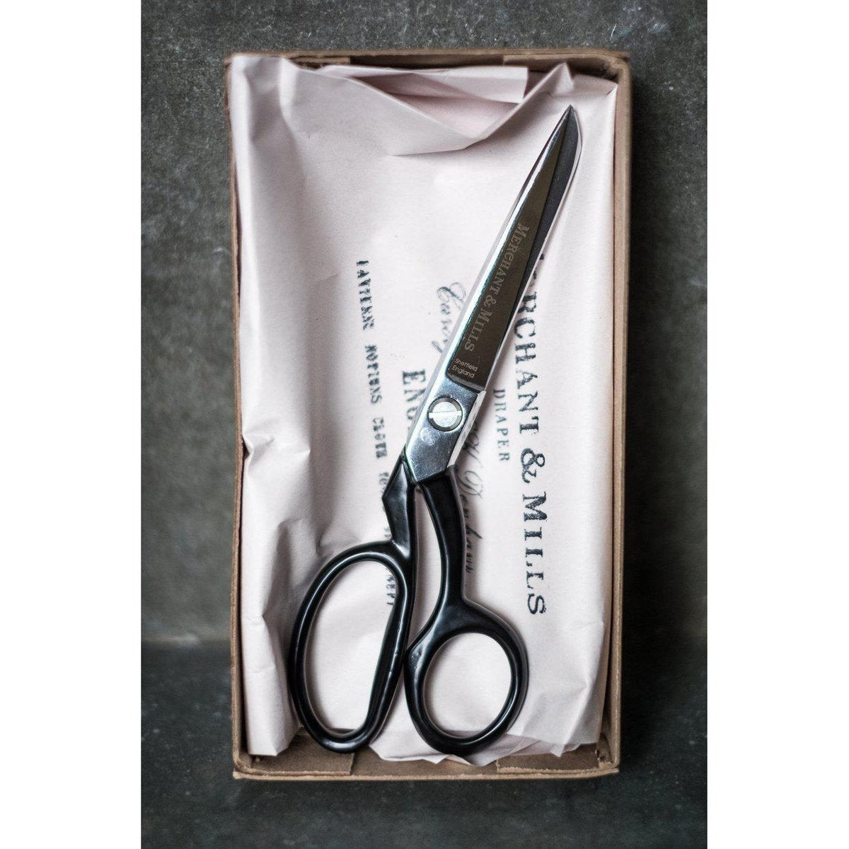 Merchant & Mills - Black 8” Tailor Shears - - gatherhereonline.sbs