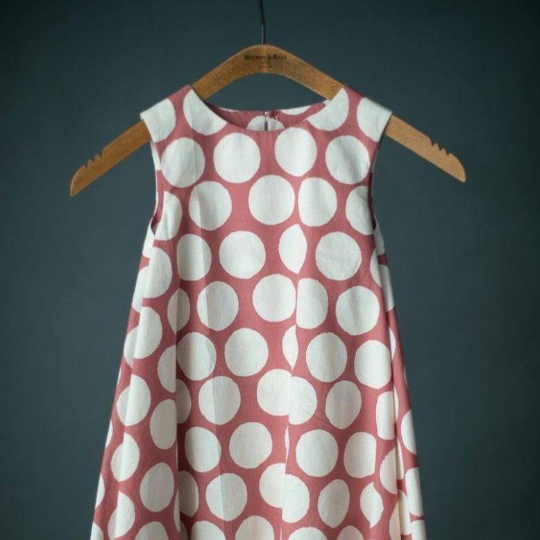 Merchant & Mills - Trapezette Child's Dress Pattern - Default - gatherhereonline.sbs