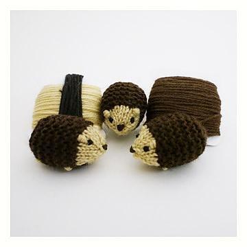MochiMochi Land - Tiny Hedgehog Kit - Default - gatherhereonline.sbs
