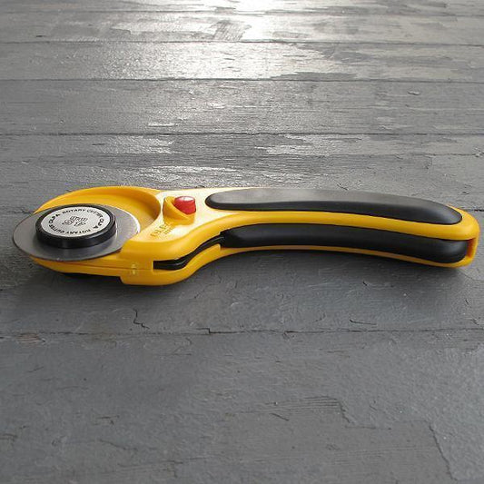 Olfa - Ergonomic Rotary Cutter - 45mm - Default - gatherhereonline.sbs