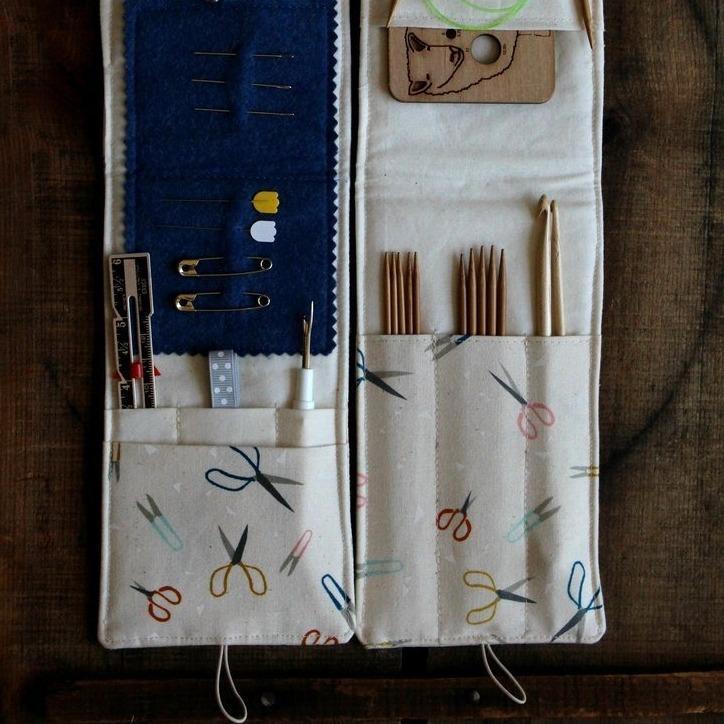 Sometimes Sewing-Social Stitcher Needle Books Pattern-sewing pattern-gather here online