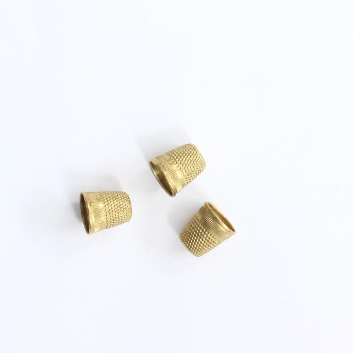 Studio Carta-Gold Thimble-sewing notion-gather here online