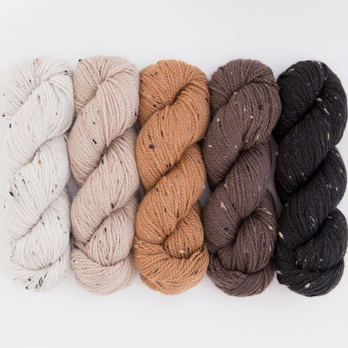 Woolfolk-Fleck-yarn-gather here online
